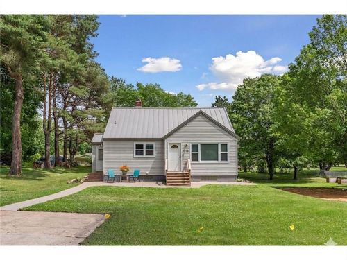 3910 Elmwood St, Vadnais Heights, MN, 55127-7512 | Card Image