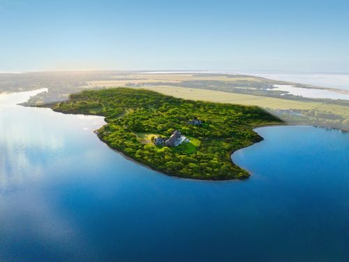 15 Forever Wild Way, Edgartown, MA, 02539-7209 | Card Image