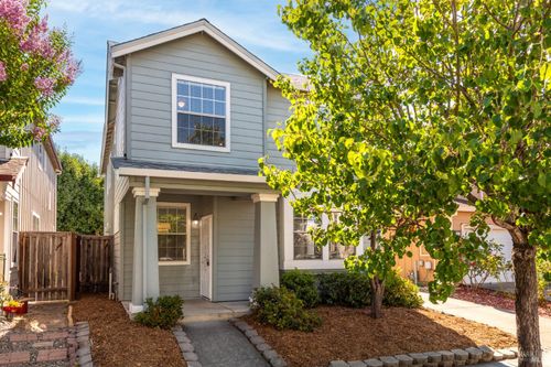 934 Billie Jean St, Santa Rosa, CA, 95407-2507 | Card Image