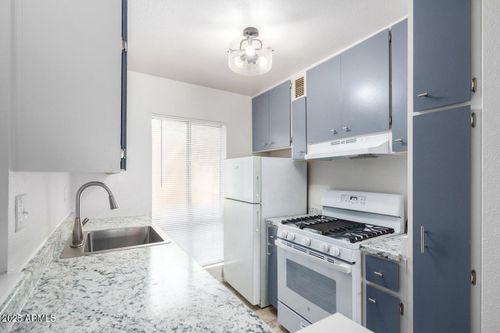 230-1701 W Tuckey Ln, Phoenix, AZ, 85015-1707 | Card Image