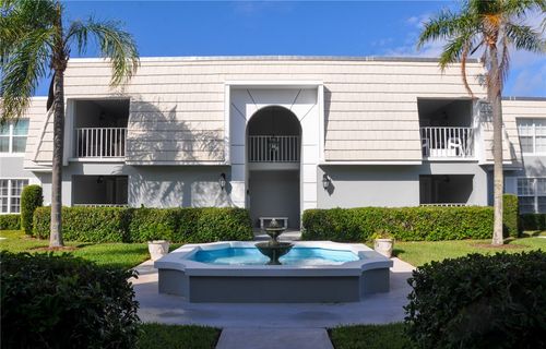 31d-2741 Ocean Dr, Vero Beach, FL, 32963-2062 | Card Image