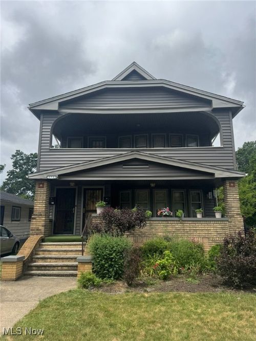 3712 E 151st St, Cleveland, OH, 44120-5477 | Card Image