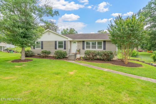 8520 Garrison Dr, Knoxville, TN, 37931-3341 | Card Image