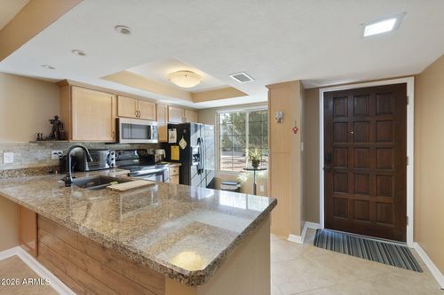 444 S Desert Flower Dr, Mesa, AZ, 85208-6433 | Card Image