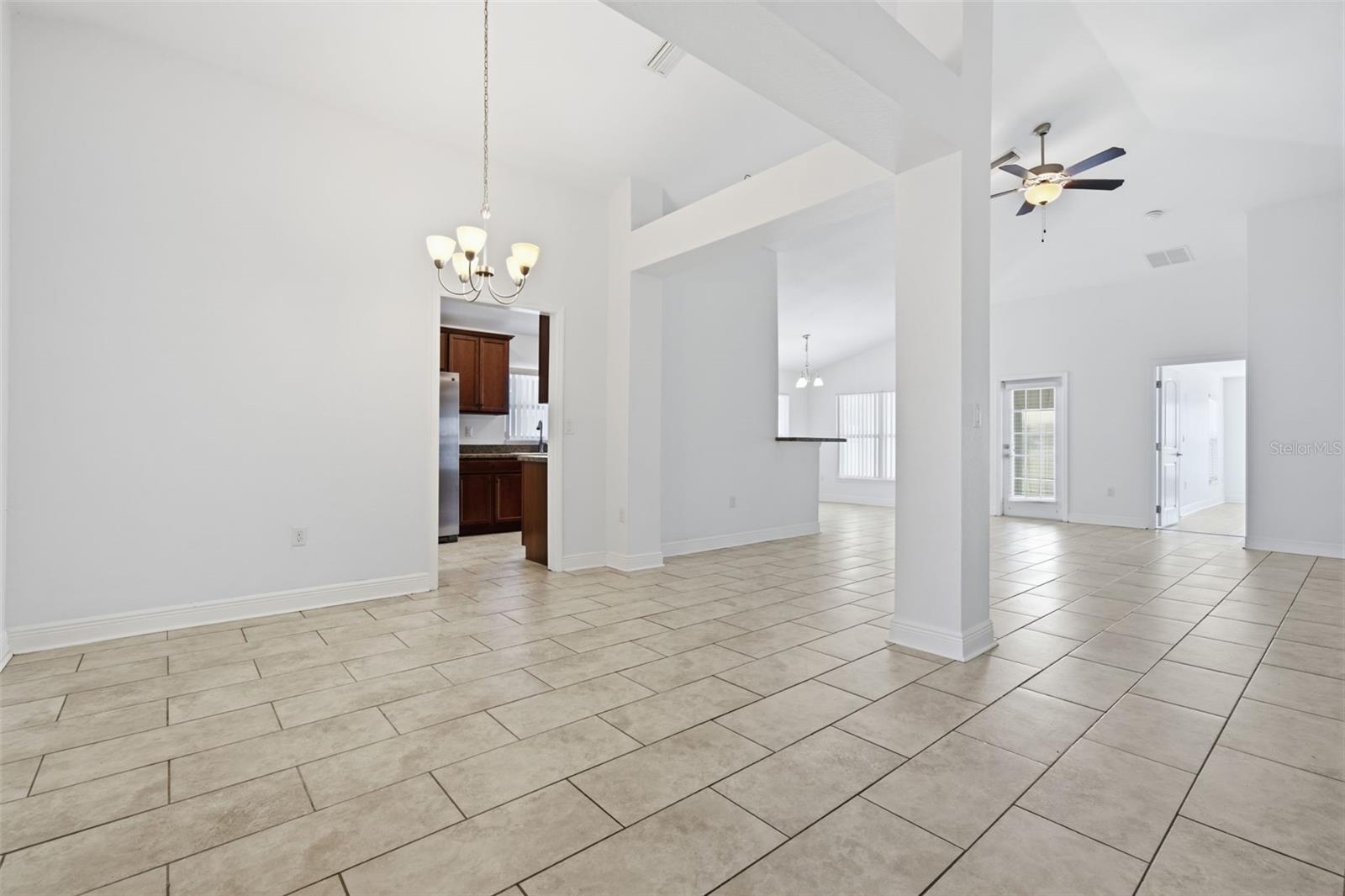 Residential in WIMAUMA 5