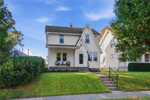 44 Triangle Ave, Oakwood, OH, 45419-1539 | Card Image