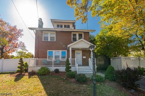 770 Stone St, RAHWAY, NJ, 07065-2758 | Card Image