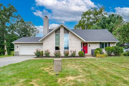 1279 Wenger Rd S, Dalton, OH, 44618-9774 | Card Image