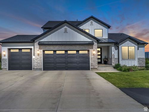 569 W Cascade Pkwy, Midway, UT, 84049-5005 | Card Image