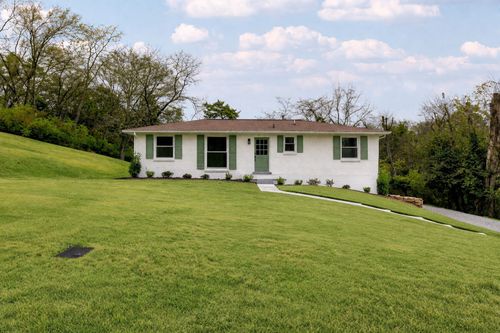 2511 Woodberry Dr, Nashville, TN, 37214-2825 | Card Image