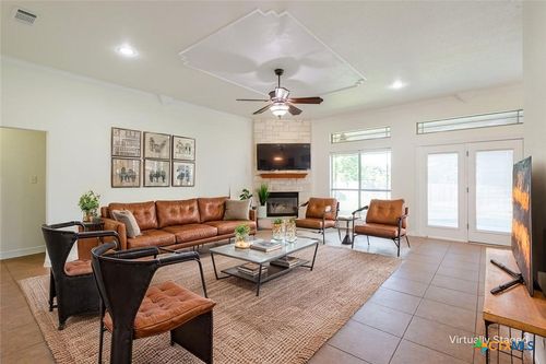 306 Wrought Iron Dr, Harker Heights, TX, 76548-7495 | Card Image