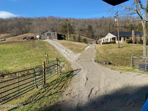 3427 Tater Valley Rd, Washburn, TN, 37888 | Card Image