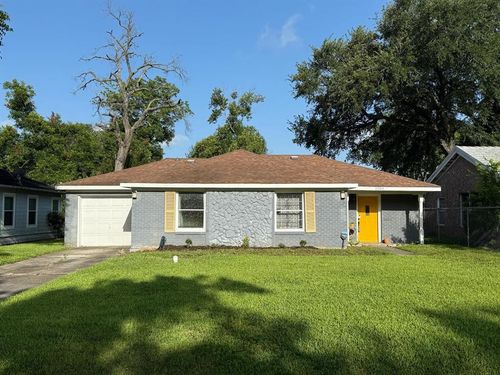 5205 Kashmere St, Houston, TX, 77026-2359 | Card Image