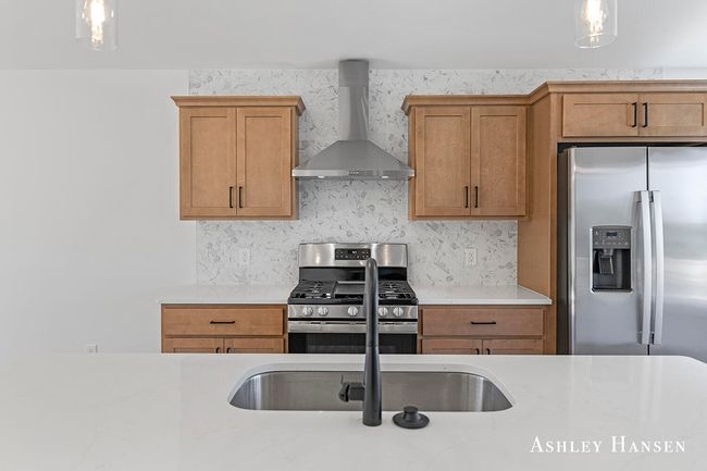 86 Chase Court Nw, House other with 3 bedrooms, 3 bathrooms and null parking in Kent City MI | Image 9