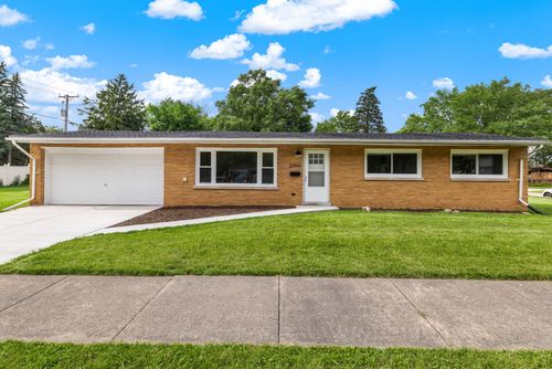 22548 Ridgeway Avenue, Richton Park, IL, 60471 | Card Image