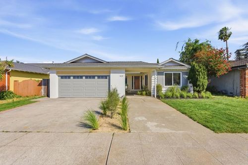 929 Constitution Dr, Foster City, CA, 94404-1830 | Card Image
