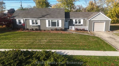 1258 Phillips St, Fort Erie, ON, L2A3B7 | Card Image