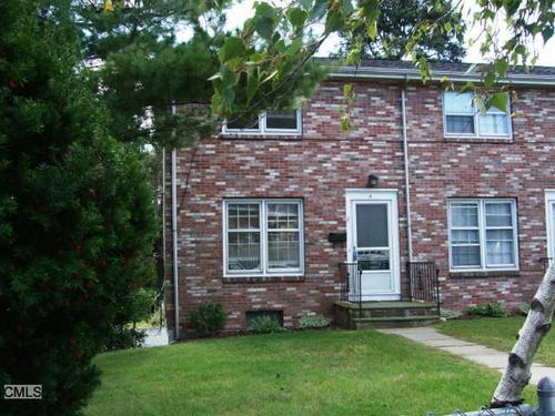 4 Elmwood St, Stamford, CT, 06902-6207 | Card Image