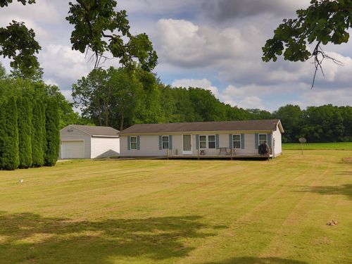 9347 W State Road 14, South Whitley, IN, 46787-9611 | Card Image