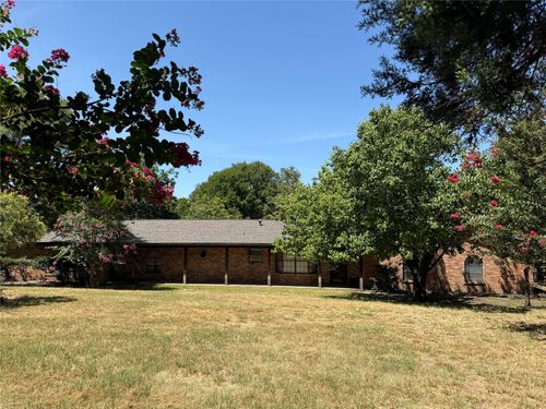 368 Tweedy Rd, Valley Mills, TX, 76689-2533 | Card Image