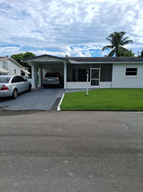 4250 Nw 49th Ter, Lauderdale Lakes, FL, 33319-4662 | Card Image