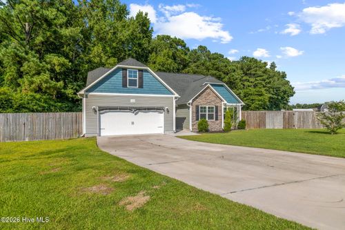 404 Christopher Columbus Ter, Jacksonville, NC, 28540-0803 | Card Image