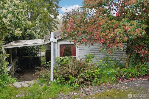 3416 Claremont Ave S, Seattle, WA, 98144-6815 | Card Image