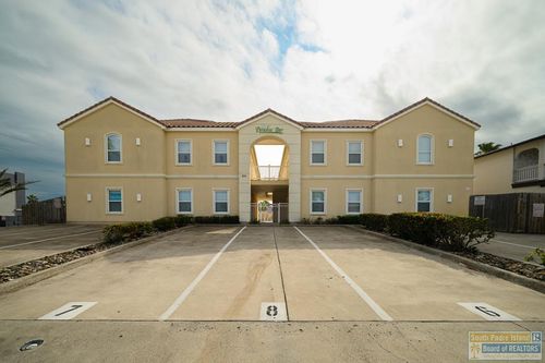 6-201 W Oleander St, South Padre Island, TX, 78597-7261 | Card Image