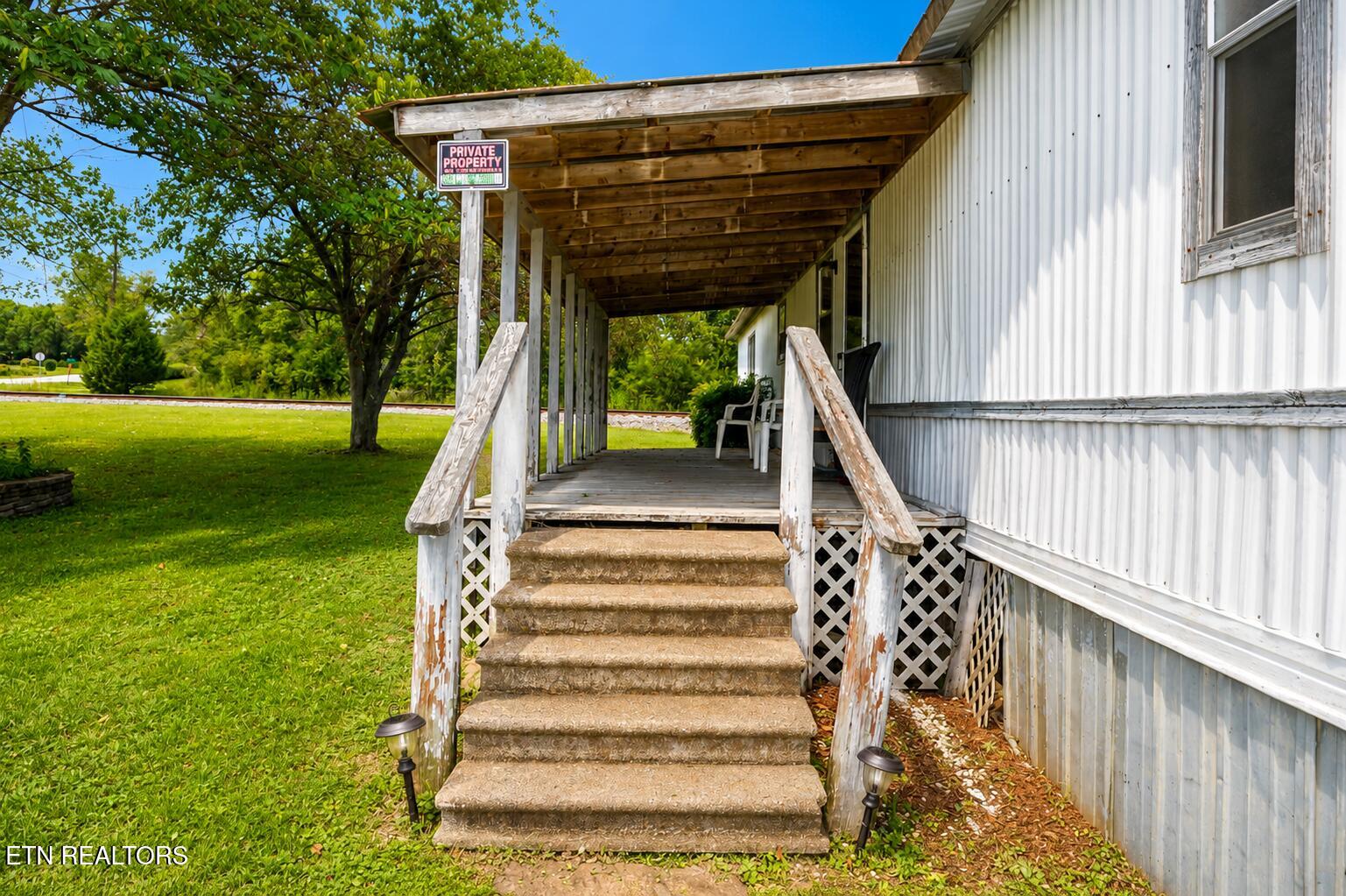 Residential in Rockwood 4