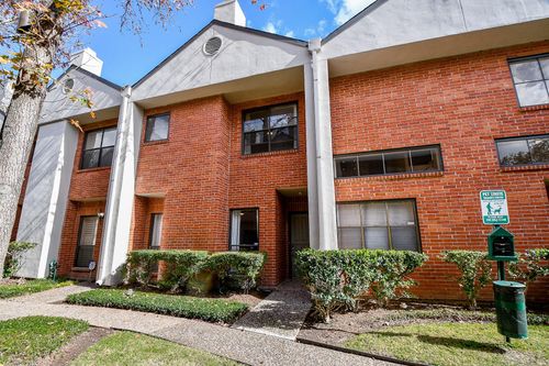 2626 Bering Dr, Houston, TX, 77057-5735 | Card Image