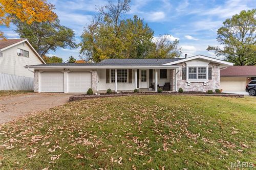 11848 Barden Tower Rd, Black Jack, MO, 63033-7409 | Card Image