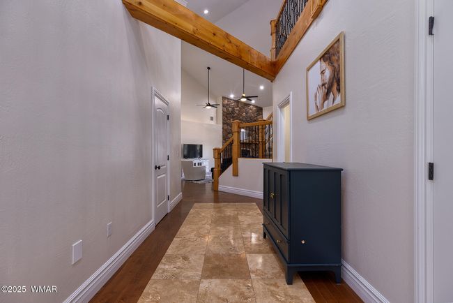 Welcoming Foyer | Image 14