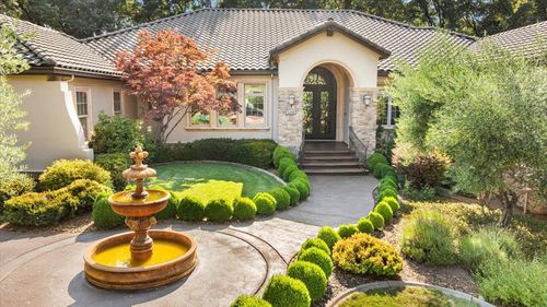 23750 Hogan Rd, Auburn, CA, 95602-8601 | Card Image