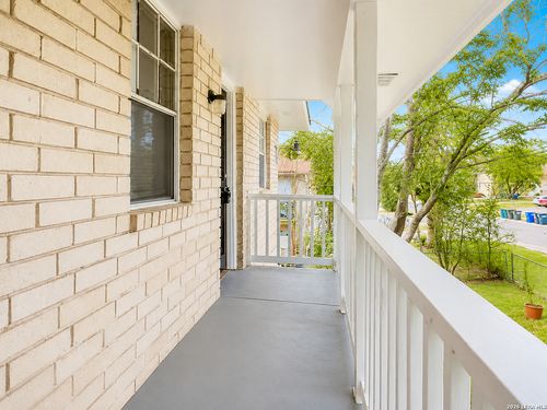 4-10819 Baltic Dr, San Antonio, TX, 78213-1527 | Card Image