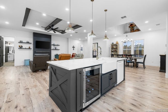1090 Pegasus Dr, House other with 4 bedrooms, 4 bathrooms and null parking in Spring Branch TX | Image 17