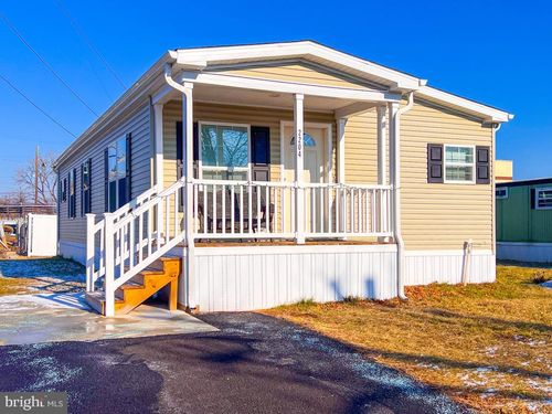 2204 Blair Dr, MORRISVILLE, PA, 19067-3606 | Card Image
