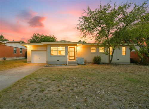 3509 Fortner Way, Fort Worth, TX, 76116-6825 | Card Image