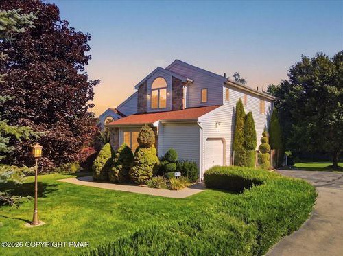 89 Northpark Drive E, East Stroudsburg, PA, 18302 | Card Image