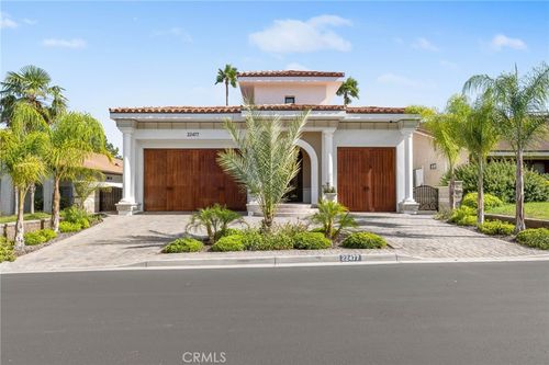 22477 Boating Way, Canyon Lake, CA, 92587-7913 | Card Image