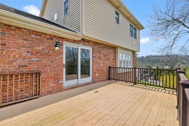 816 Sean Ct, House other with 3 bedrooms, 3 bathrooms and 2 parking in Jefferson Hills PA | Image 37