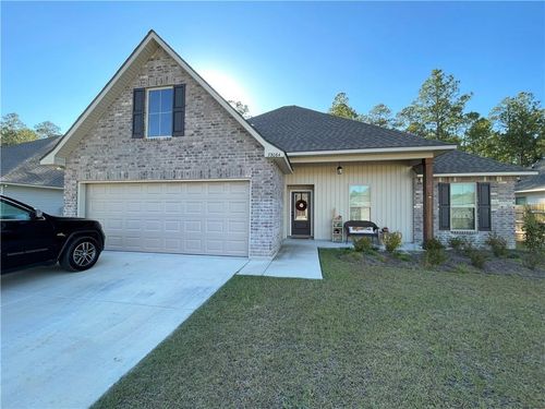 73064 Still Hollow Dr, Covington, LA, 70433-7385 | Card Image