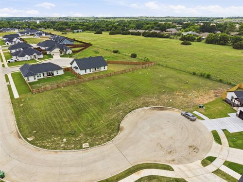 589 Highview Ct, Godley, TX, 76044-1243 | Card Image