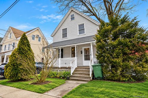 17 Grant St, Middletown, NY, 10940-5105 | Card Image