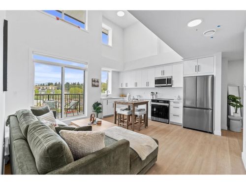 503-33820 S Fraser Way, Abbotsford, BC, V2S2C5 | Card Image