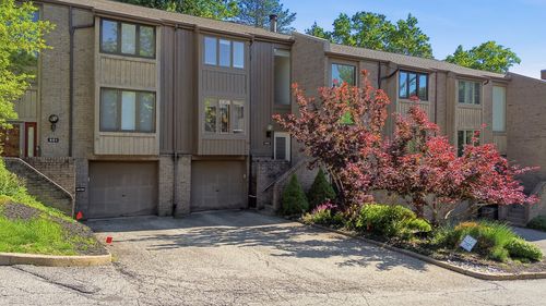 502 Cherry Ct, Pittsburgh, PA, 15237-2609 | Card Image