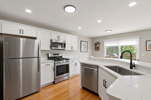 497 Pleasant Ln, Chaska, MN, 55318-3412 | Card Image