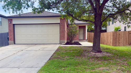 255 Myrtle St, Kyle, TX, 78640-5555 | Card Image