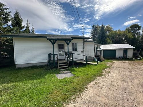 125 Ontario St, Burks Falls, ON, P0A1C0 | Card Image