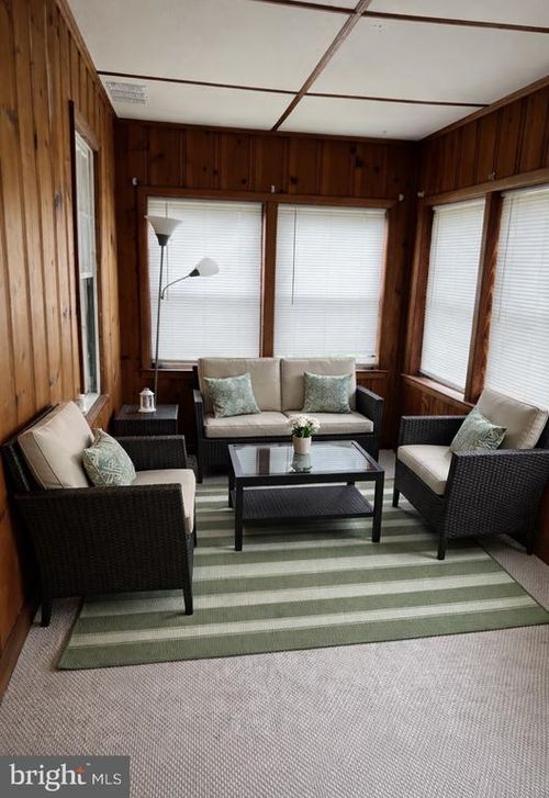 35 Elizabeth Ave, HALETHORPE, MD, 21227-2904 | Card Image