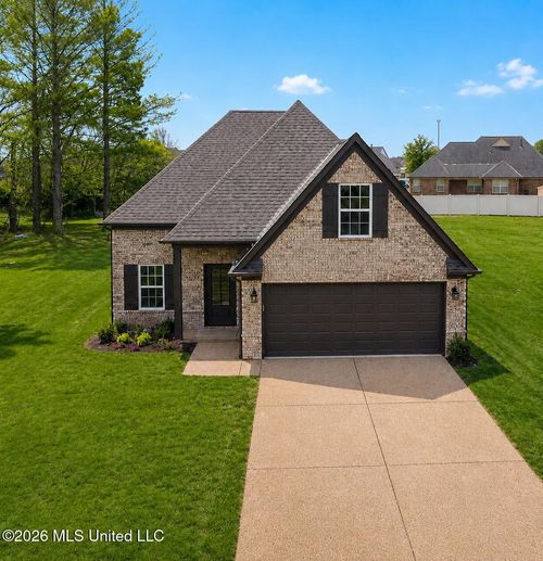13915 Molly Madeline Lane, Olive Branch, MS, 38654 | Card Image